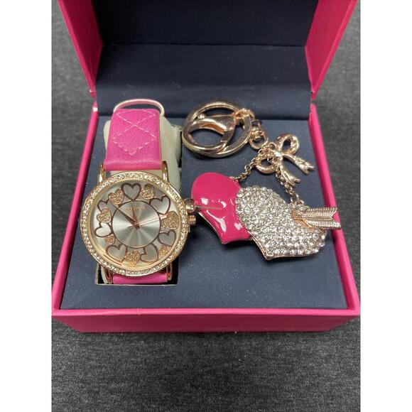 Rocawear Women’s Pink and Gold Toned Watch and Keychain Set! NWT! MZZ7